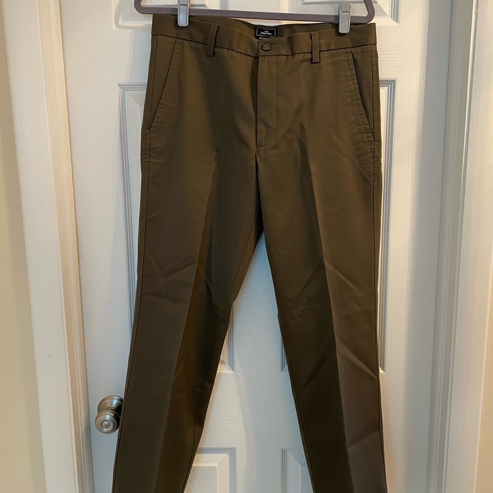 Dockers - D1 Slim Fit - Brown 33x30